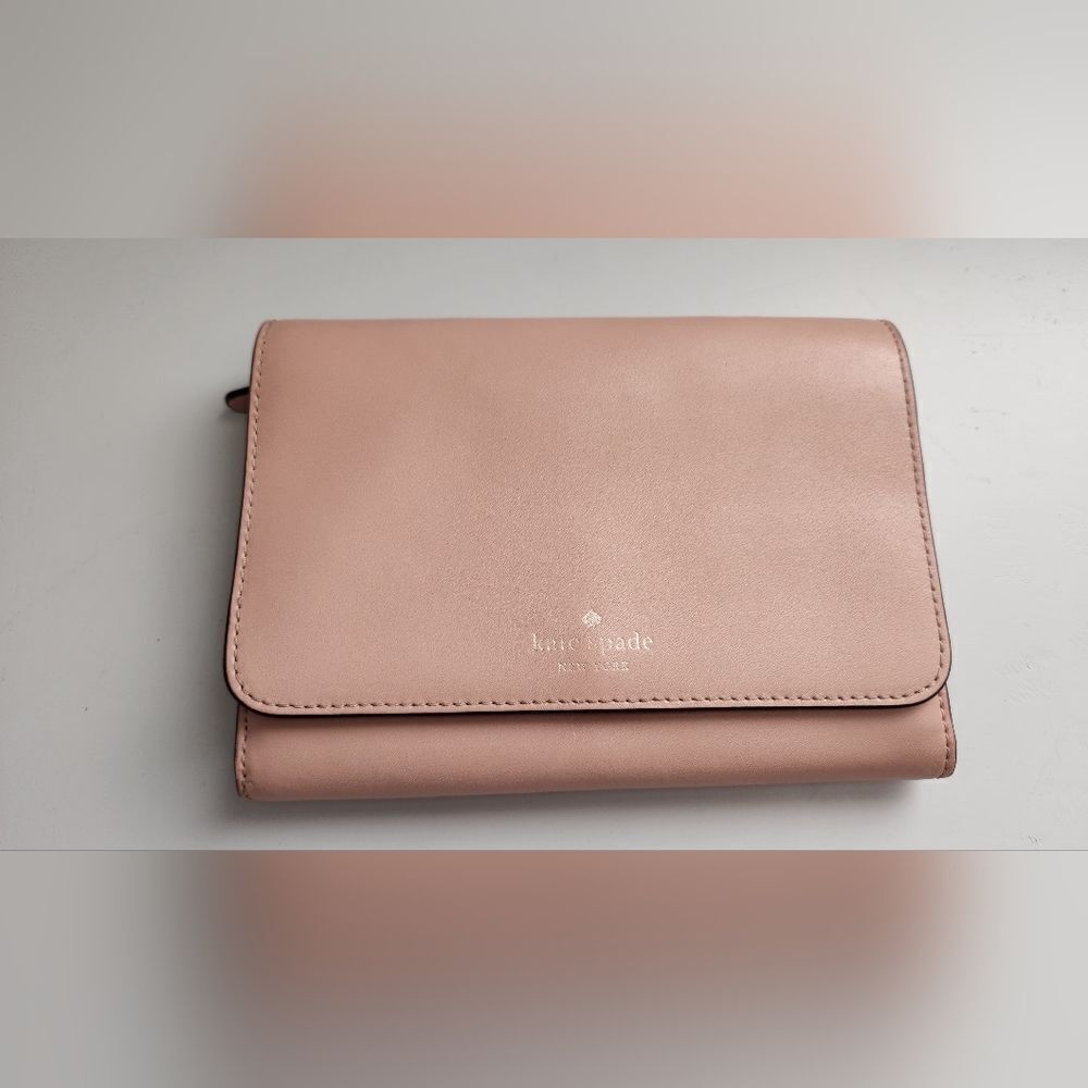 🌸Kate Spade Smooth Leather Clutch Large Wallet -Soft Pink